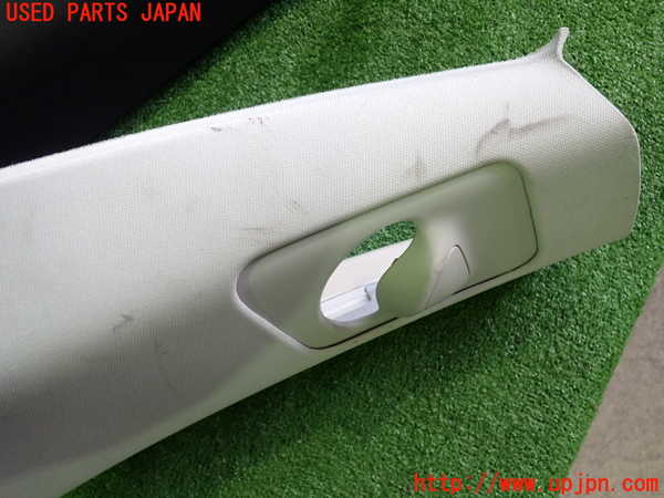 5UPJ-15497665]テスラ・モデル 3(3L23P)右センターピラートリム 中古_m0003.jpg