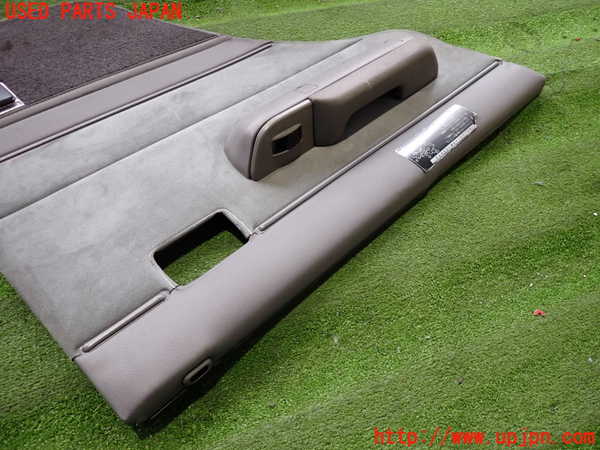 2UPJ-15521324]ランクルプラド(LJ78G)左後ドア内張り 中古_m0003.jpg