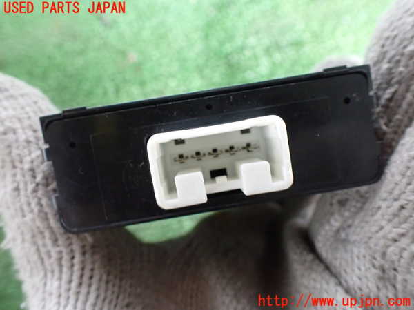 5UPJ-15536135]ランクル80系(FZJ80G)パワステコンピューター 中古_m0003.jpg