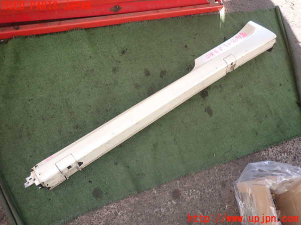 2UPJ-15541392]アルファロメオ・147 GTA(937AXL)左サイドステップ 中古_m0001.jpg