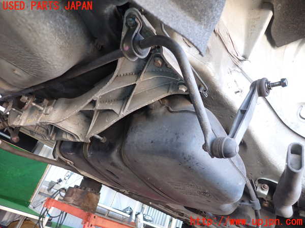 5UPJ-15545445]アルファロメオ・147 GTA(937AXL)リアスタビライザー 中古_m0002.jpg