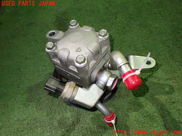 5UPJ-15564250]フェアレディZロードスター(HZ34)パワステポンプ 中古_m0001.jpg