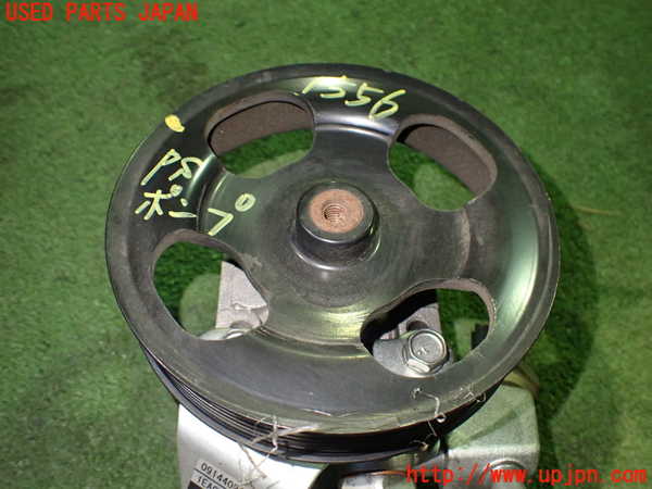 5UPJ-15564250]フェアレディZロードスター(HZ34)パワステポンプ 中古_m0003.jpg