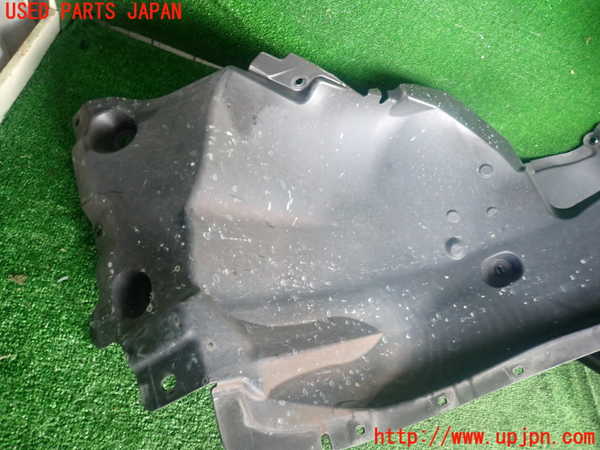 2UPJ-15571092]BMW X1(VL18)(E84)左前フェンダーライナー 中古_m0004.jpg