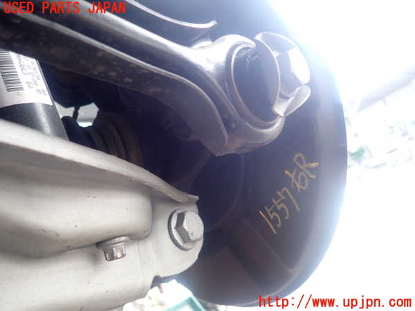 2UPJ-15574300]BMW X1(VL18)(E84)右リアナックルハブ 中古_m0002.jpg