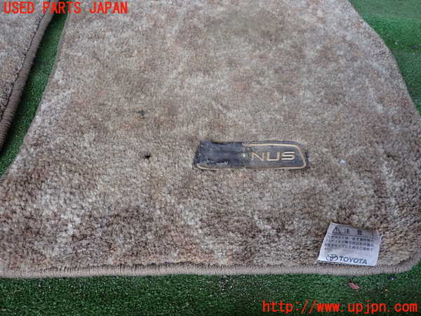 2UPJ-15587800]ランクルシグナス(UZJ100W)フロアマット 中古_m0002.jpg