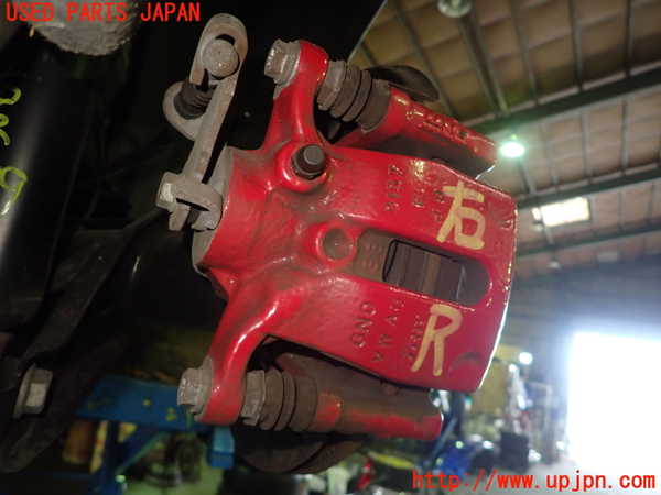 5UPJ-15594090]VW ポロGTI(AWCZP)右リアキャリパー 中古_m0002.jpg