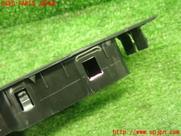 5UPJ-15596245]VW ポロGTI(AWCZP)左前パワーウィンドウスイッチ 中古_m0004.jpg