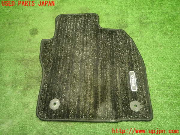 5UPJ-15597800]VW ポロGTI(AWCZP)フロアマット 中古_m0003.jpg