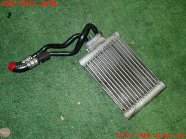 5UPJ-15632481]BMW M135i(1B30 F20)オイルクーラー1 (EG用) 中古_m0001.jpg