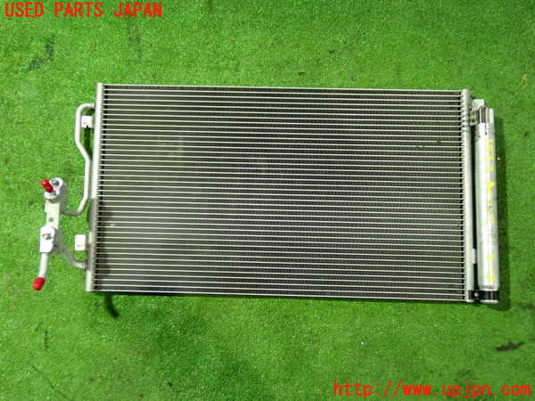 5UPJ-15636031]BMW M135i(1B30 F20)エアコンコンデンサー1 中古_m0001.jpg