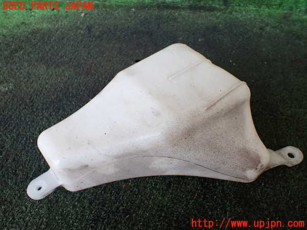 5UPJ-15652410]ハイラックスサーフ(TRN210W)ラジエータータンク 中古_m0002.jpg