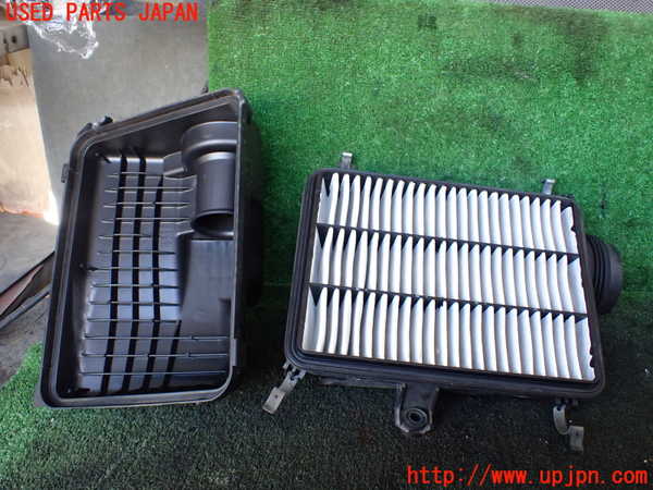 5UPJ-15652560]ハイラックスサーフ(TRN210W)エアクリーナーボックス 中古_m0004.jpg