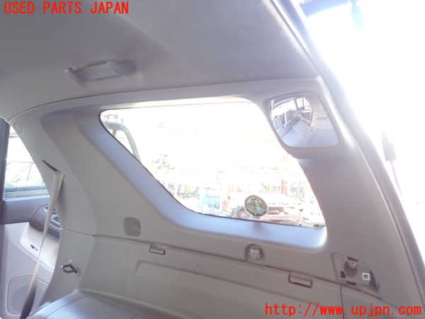 5UPJ-15657675]ハイラックスサーフ(TRN210W)右リアピラートリム 中古_m0002.jpg