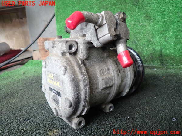5UPJ-15666025]ハイラックスサーフ(RZN185W)エアコンコンプレッサー 中古_m0002.jpg