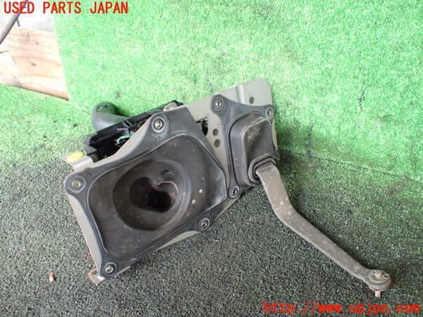 5UPJ-15667555]ハイラックスサーフ(RZN185W)ATシフトレバー 中古_m0004.jpg