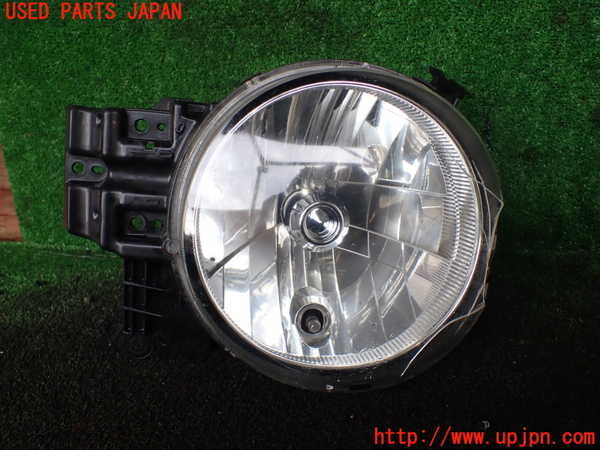 1UPJ-15671130]FJクルーザー(GSJ15W)右ヘッドライト ハロゲン 【ジャンク】_m0001.jpg