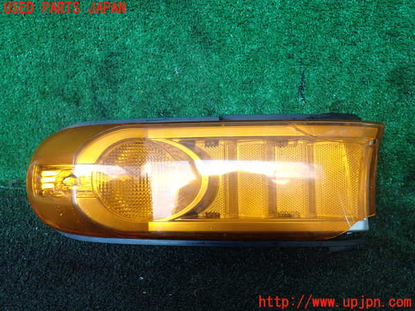 1UPJ-15671150]FJクルーザー(GSJ15W)右コーナーランプ 【ジャンク】_m0001.jpg