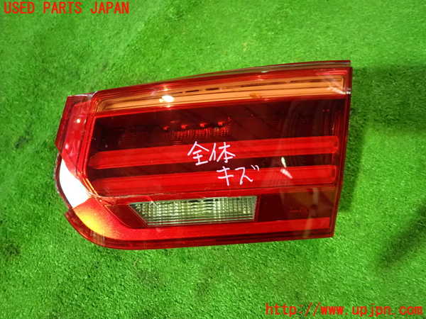 1UPJ-15711550]BMW 320i ツーリング F31(8A20)右リアフィニッシャー ジャンク部品取り_m0001.jpg