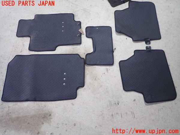 5UPJ-15727800]アコード ユーロR(CL7)フロアマット 中古_m0003.jpg