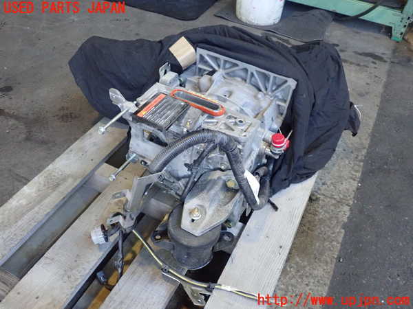 2UPJ-15752010]日産リーフ(ZE1)エンジン EM57 モーター 中古_m0001.jpg