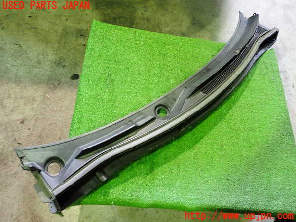 5UPJ-15781190]アウトランダーPHEV(GG2W)カウルトップ 中古_m0001.jpg