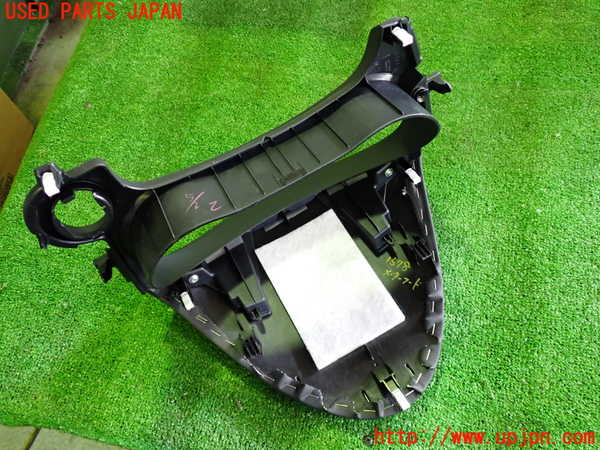 5UPJ-15787510]アウトランダーPHEV(GG2W)メーターフード 中古_m0003.jpg