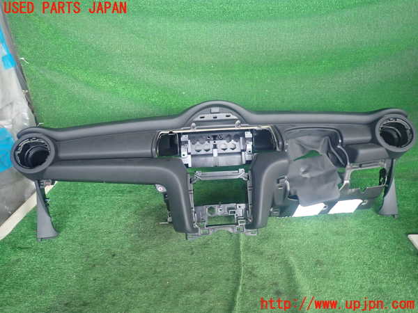 5UPJ-15807505]BMW ミニ(MINI)クーパー(XR15M)(F56)ダッシュボード 中古_m0001.jpg