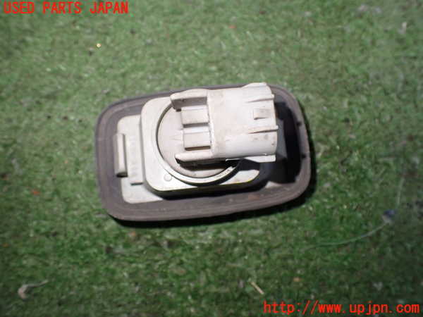 5UPJ-15821162]ランクルシグナス(UZJ100W)左ウィンカーレンズ 中古_m0003.jpg