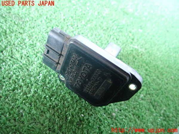 5UPJ-15826320]ランクルシグナス(UZJ100W)エアフロメーター 中古_m0001.jpg