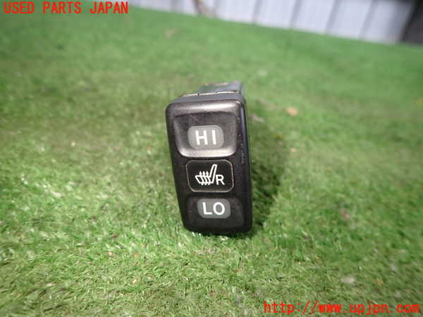 5UPJ-15826308]ランクルシグナス(UZJ100W)スイッチ3 (運転席シート空調) 中古_m0001.jpg