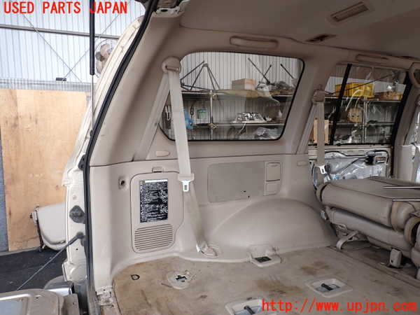 5UPJ-15827680]ランクルシグナス(UZJ100W)左リアピラートリム 中古_m0001.jpg
