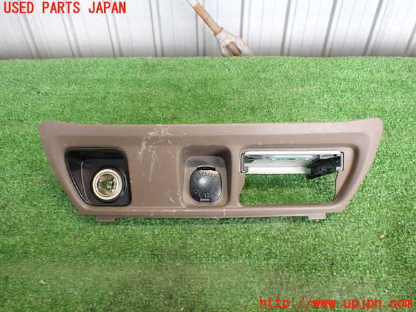 5UPJ-15827692]ランクルシグナス(UZJ100W)内装トリム類2 中古_m0001.jpg
