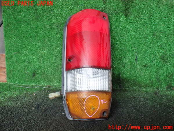 5UPJ-15831536]ランクルプラド(LJ78G)左テールランプ 中古_m0001.jpg