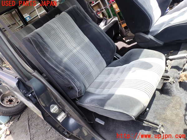 5UPJ-15837035]ランクルプラド(LJ78G)運転席シート 中古_m0001.jpg