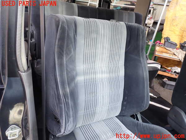 5UPJ-15837035]ランクルプラド(LJ78G)運転席シート 中古_m0002.jpg