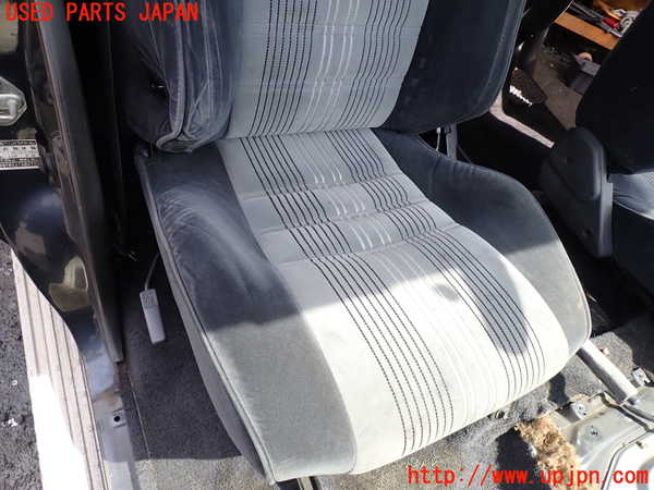5UPJ-15837035]ランクルプラド(LJ78G)運転席シート 中古_m0003.jpg