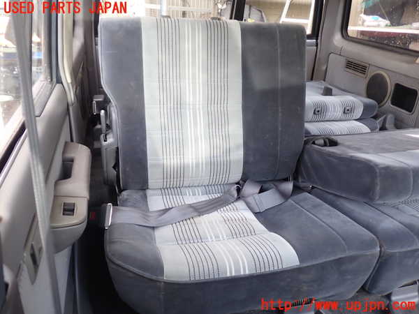 5UPJ-15837145]ランクルプラド(LJ78G)右2列目シート 中古_m0001.jpg