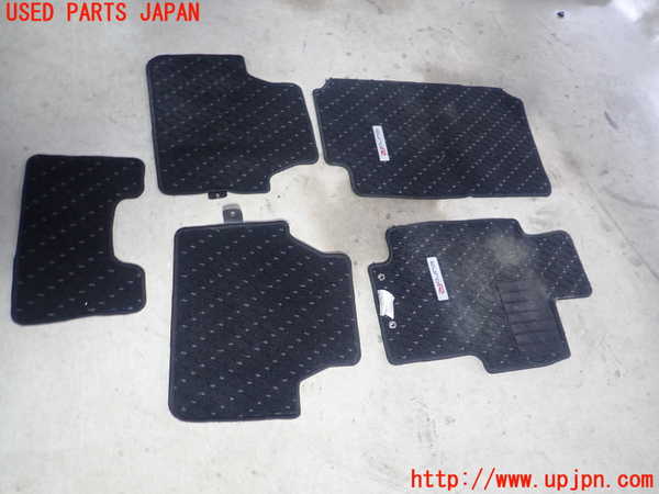 5UPJ-15847800]アコード ユーロR(CL7)フロアマット 中古_m0002.jpg