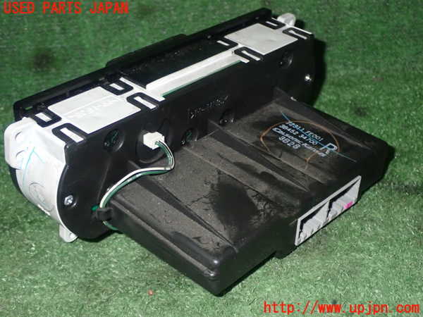 1UPJ-15866066]インプレッサ WRX-STi(GDB)エアコンスイッチ1 中古_m0002.jpg