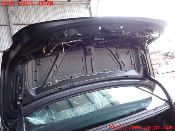 2UPJ-15881500]BMW 528i(FR30)(F10)トランク 中古_m0004.jpg