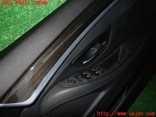 2UPJ-15881234]BMW 528i(FR30)(F10)右前ドア内張り 中古_m0002.jpg