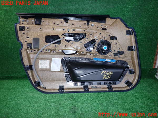 2UPJ-15881234]BMW 528i(FR30)(F10)右前ドア内張り 中古_m0004.jpg