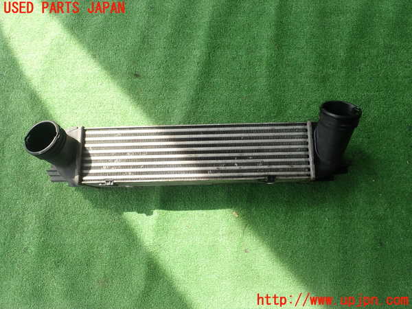 5UPJ-15932451]BMW 335i クーペ E92(WB35)インタークーラー1 中古_m0001.jpg