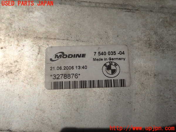 5UPJ-15932451]BMW 335i クーペ E92(WB35)インタークーラー1 中古_m0003.jpg