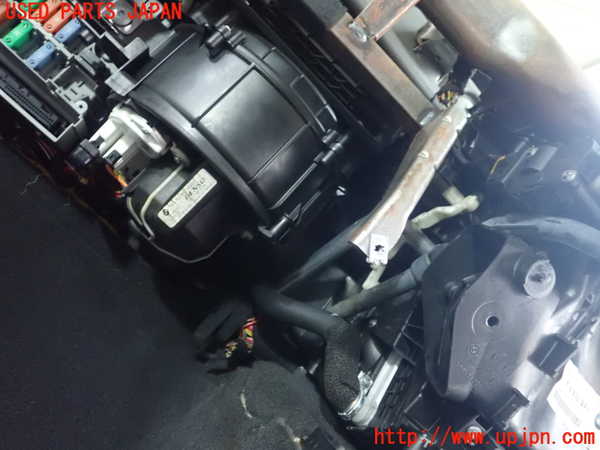 5UPJ-15936081]BMW 335i クーペ E92(WB35)エバポレーター1 中古_m0002.jpg
