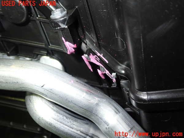 5UPJ-15946081]BMW 218i アクティブツアラー(6S15 F45)エバポレーター1 中古_m0004.jpg
