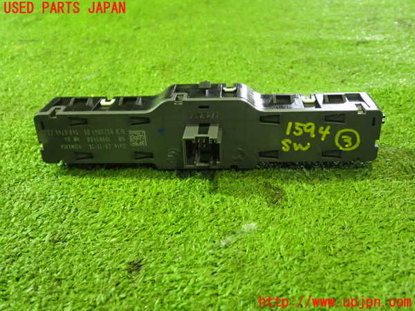 5UPJ-15946308]BMW 218i アクティブツアラー(6S15 F45)スイッチ3 (走行切り替え) 中古_m0003.jpg