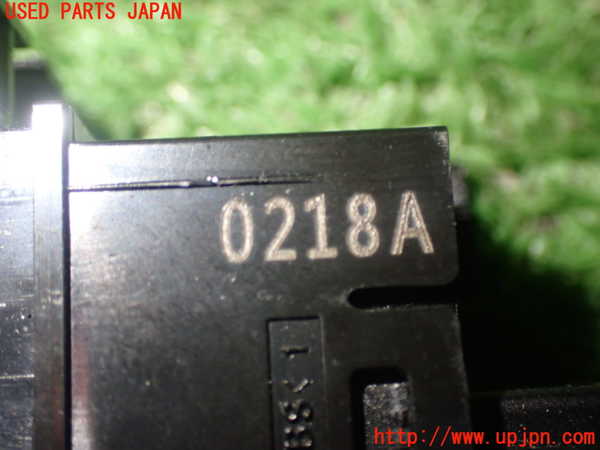 1UPJ-15956310]セレナ e-POWER AUTECH(HFC27)スイッチ5 (マナーモード) 中古_m0004.jpg