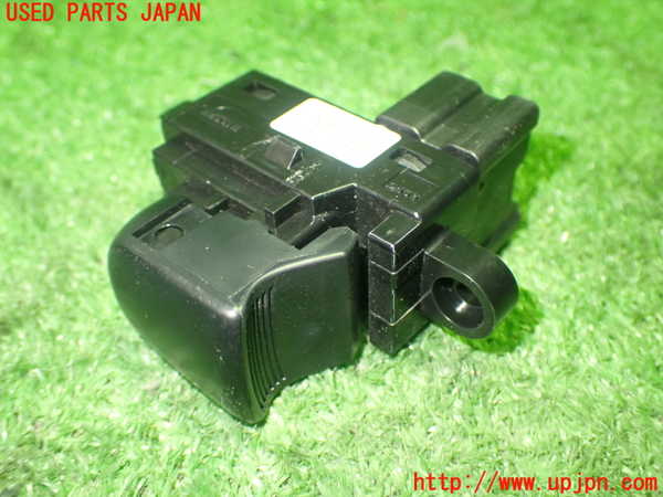 1UPJ-15956245]セレナ e-POWER AUTECH(HFC27)左前パワーウィンドウスイッチ 中古_m0002.jpg